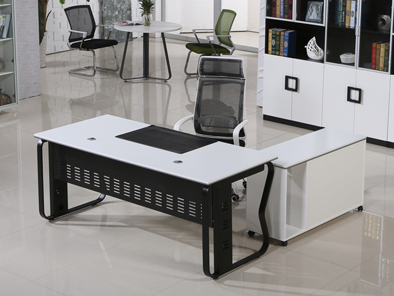 高端钢木结合老板桌时...